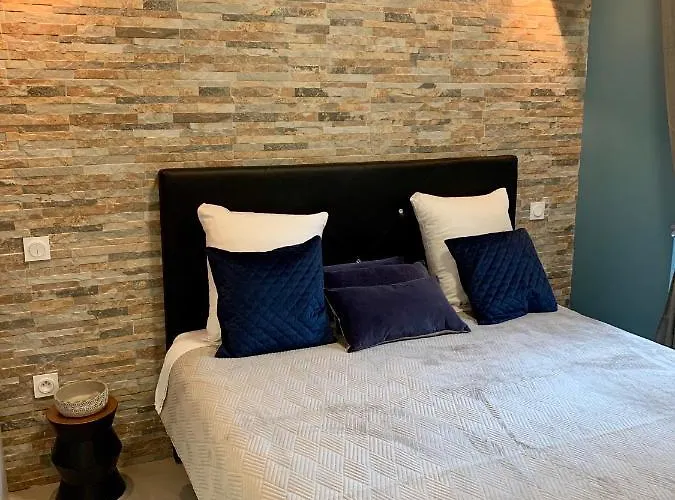 Le 31 Καρκασόν